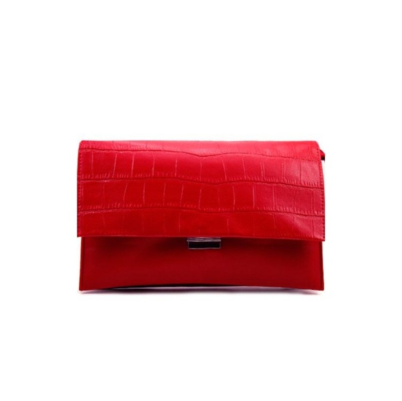 Handbags - Clutch/ Wristlet!